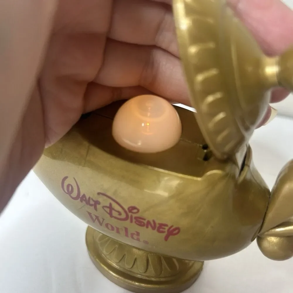 New 90s 1990s Vintage Aladdin light up lamp toy